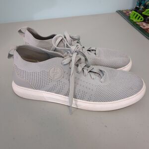 RESERVED FOOTWEAR NEW YORK Jake Low Top Sneaker 9.5 shoes men's Dadcore